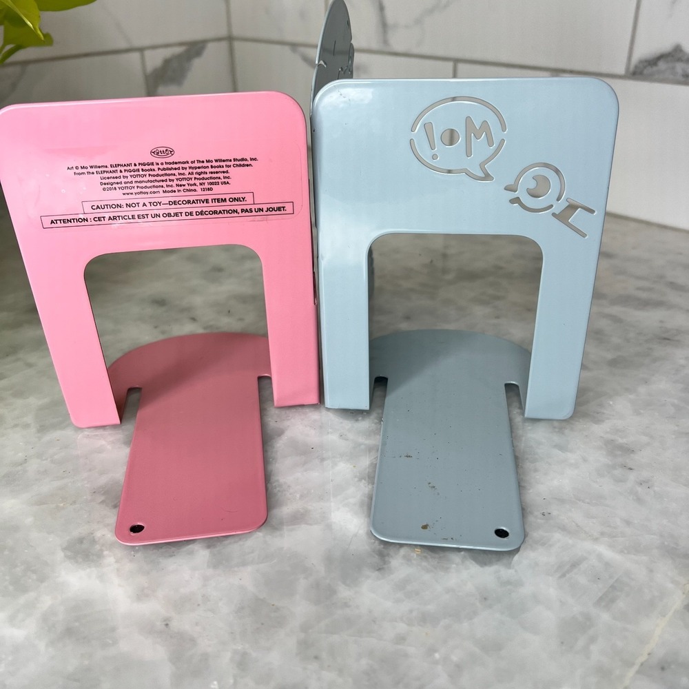 Mo Willems Elephant and Piggie Metal Bookends YOTTOY Kids Room Decor - Picture 7 of 8